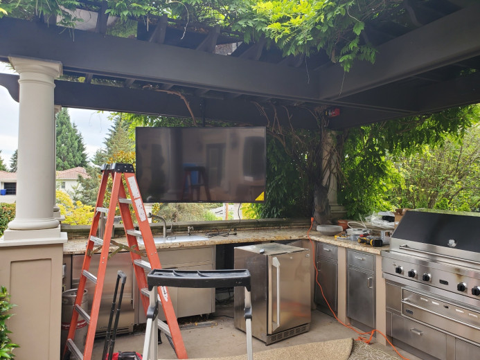 Outdoor Entertainment Installation in Kirkland, WA image: File_014